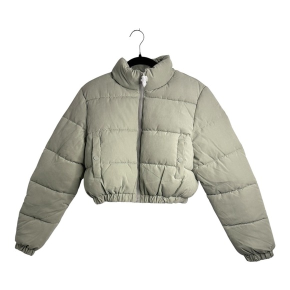 Pretty Little Thing Peach Skin Cropped Bubble Puffer Jacket Gray Size 4 NWT‎ - Picture 5 of 12